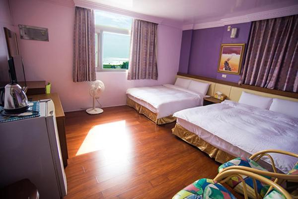 Xinghai Homestay II Манонг Екстериор снимка