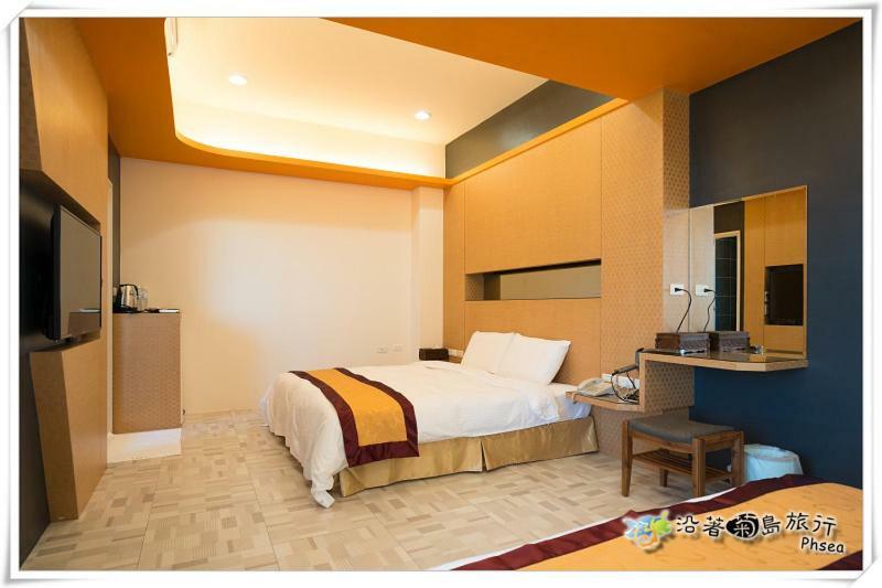 Xinghai Homestay II Манонг Екстериор снимка